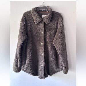 Kookaburra UGGS Cozy Taupe Sherpa